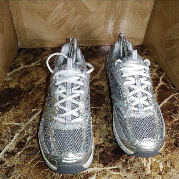 Skechers women's shape ups walking toning shoes sneakers silver size 9 - Picture 8 of 10